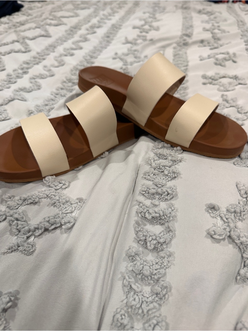 Reef Cushion Vista Sandal Cream Size US 9 - Picture 2 of 3